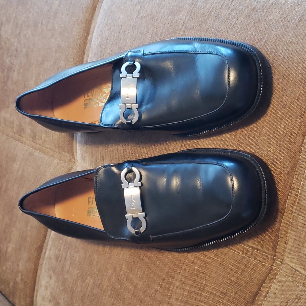 Natural leather imported shoes